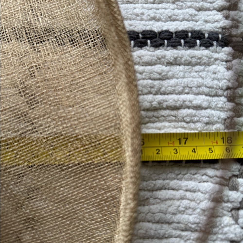 Elegant Tan and Cream Women's Hat - Picture 6 of 6